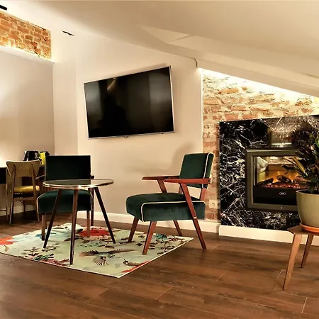 Aparthotel Sleepwell Nowy Swiat - Courtyard Entrance Ordynacka 14st