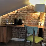 Aparthotel Sleepwell Nowy Swiat - Courtyard Entrance Ordynacka 14st Warschau