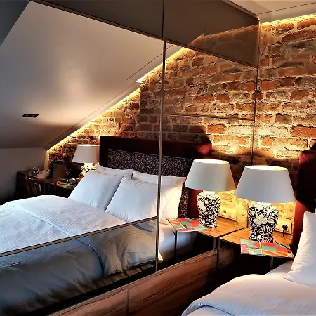 Sleepwell Nowy Swiat 2* Варшава