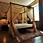Sleepwell Nowy Swiat - Courtyard Entrance Ordynacka 14st 4* Varsovia