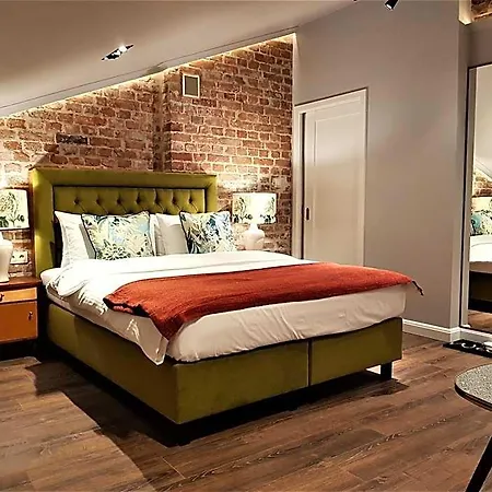Sleepwell Nowy Swiat - Courtyard Entrance Ordynacka 14st 4* Varsovie