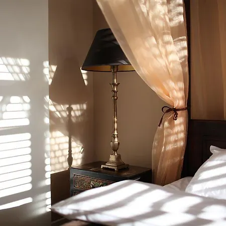 Sleepwell Nowy Swiat - Courtyard Entrance Ordynacka 14St 4*