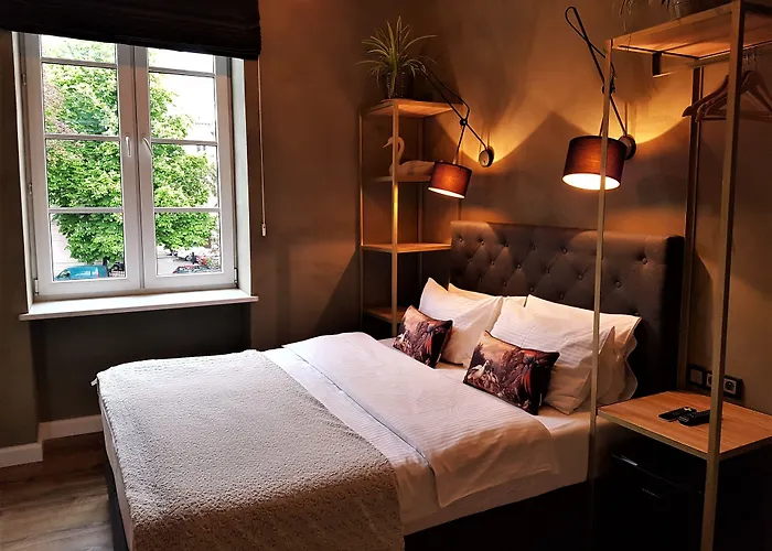 Sleepwell Nowy Swiat - Courtyard Entrance Ordynacka 14st