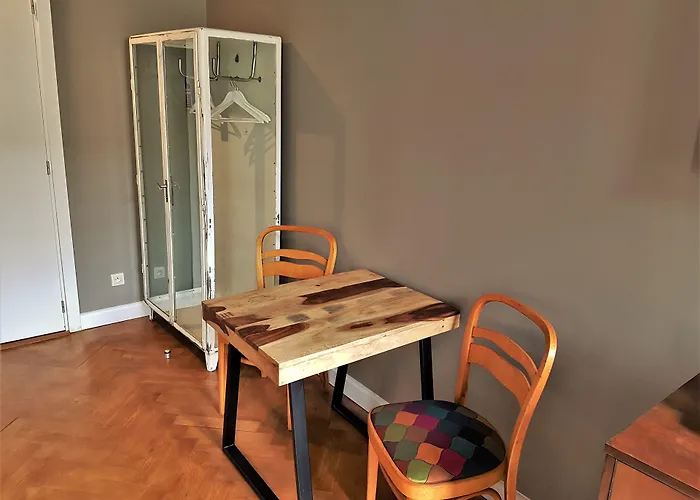 Sleepwell Nowy Swiat - Courtyard Entrance Ordynacka 14st Warsaw