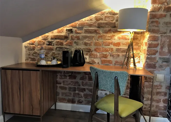 Aparthotel Sleepwell Nowy Swiat - Courtyard Entrance Ordynacka 14st Warsaw