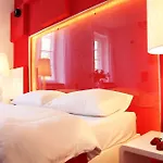 Sleepwell Nowy Swiat - Courtyard Entrance Ordynacka 14st 4* Varsóvia