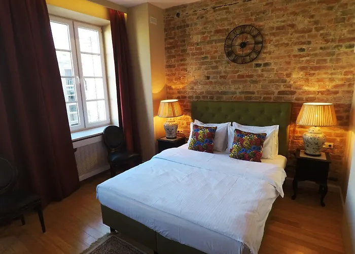 Sleepwell Nowy Swiat - Courtyard Entrance Ordynacka 14st מלון דירות ורשה