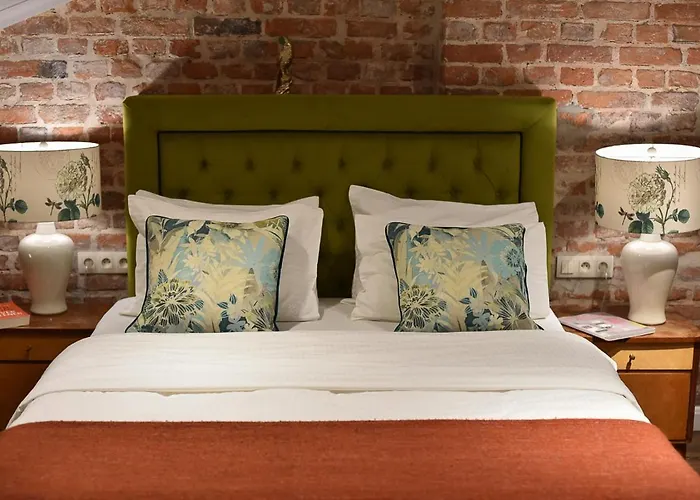 Sleepwell Nowy Swiat - Courtyard Entrance Ordynacka 14st מלון דירות ורשה