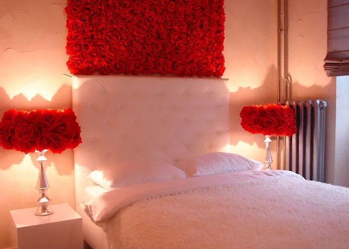 מלון דירות Sleepwell Nowy Swiat - Courtyard Entrance Ordynacka 14st ורשה